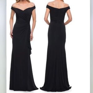 La Femme Ruched Off the shoulder long black dress - Size 6 - Jersey/Spandex